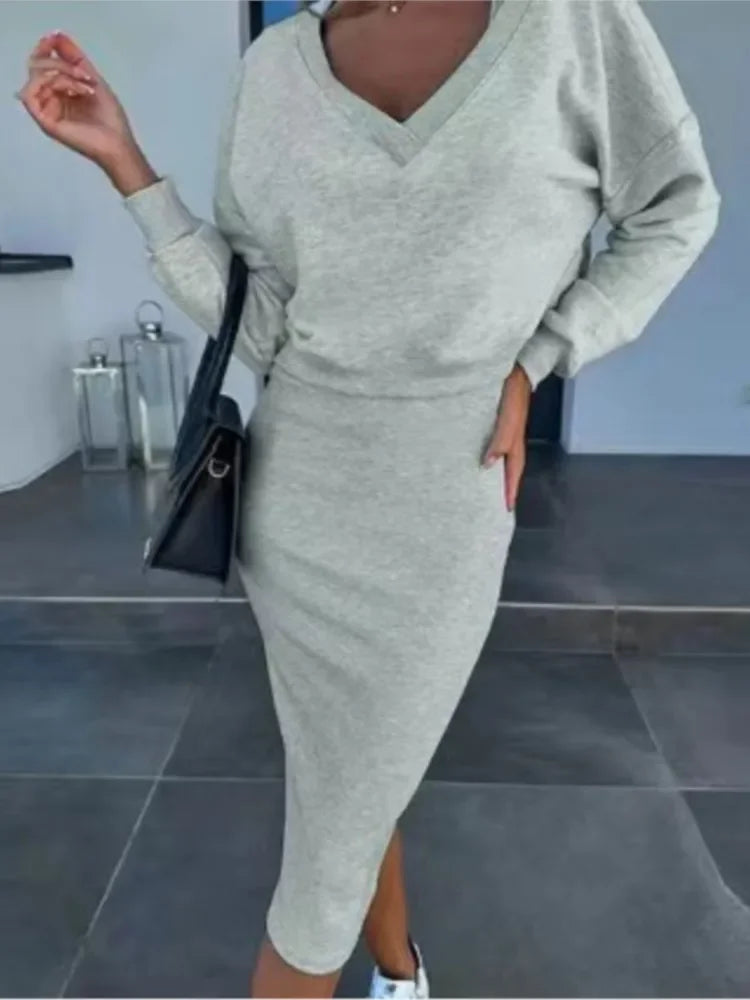 Conjunto Elegante Mujer 2 Piezas – Suéter Oversize y Falda Midi Ajustada
